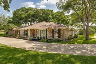 2800 Valley Ridge Dr, Richardson, TX 75080 - Photo 2