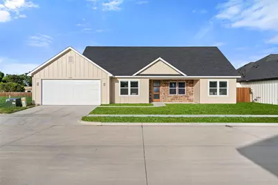 548 Highview Court, Godley, TX 76044 - Photo 2