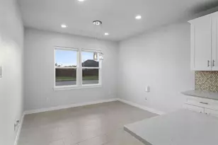 548 Highview Ct, Godley, TX 76044 - Photo 16