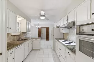 310 W Lookout Dr, Richardson, TX 75080 - Photo 10
