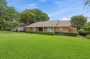 310 W Lookout Dr, Richardson, TX 75080 - Photo 2