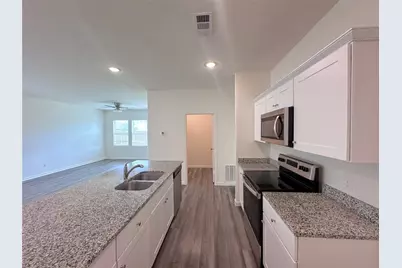 1640 Hossler Trail, Fort Worth, TX 76052 - Photo 10