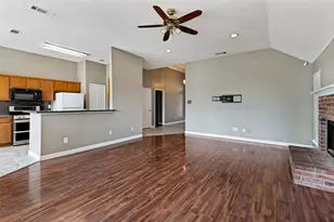 521 Brazos St, Forney, TX 75126 - Photo 2