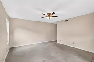 3302 Ivanhoe Ln, Garland, TX 75044 - Photo 18