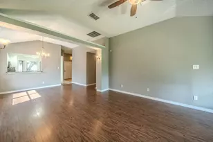 1813 Canyon Ridge St, Fort Worth, TX 76131 - Photo 4
