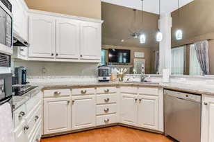325 Valiant Dr, Rockwall, TX 75032 - Photo 10