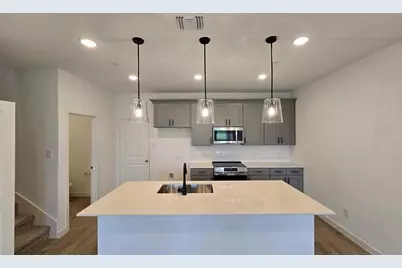 5728 Lakeview Drive, Watauga, TX 76148 - Photo 8
