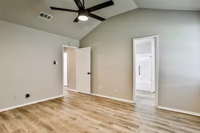 813 Bristol Avenue, Saginaw, TX 76179 - Photo 12