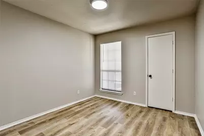 813 Bristol Avenue, Saginaw, TX 76179 - Photo 8