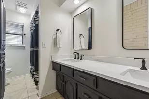 2133 Hunters Ridge, Carrollton, TX 75006 - Photo 14