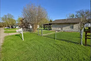 2714 Kavasar Dr, Dallas, TX 75241 - Photo 24