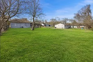 2714 Kavasar Dr, Dallas, TX 75241 - Photo 24