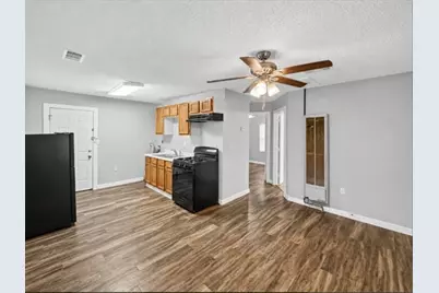 2714 Kavasar Drive, Dallas, TX 75241 - Photo 6