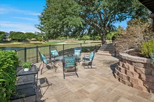 7501 Sweetgum Dr, Irving, TX 75063 - Photo 34