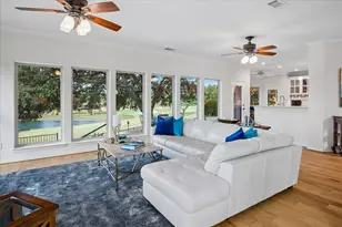 7501 Sweetgum Dr, Irving, TX 75063 - Photo 8