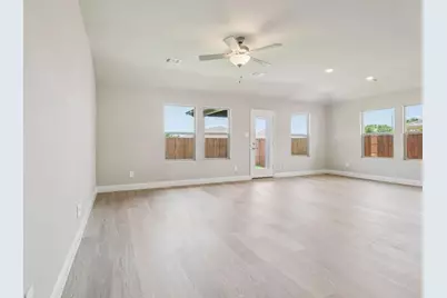 1932 Tradition Dr, Seagoville, TX 75159 - Photo 8