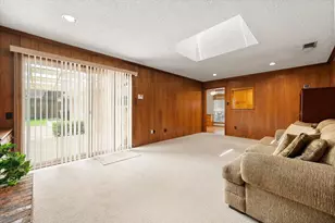 1104 Arlena Dr, Arlington, TX 76012 - Photo 4
