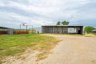1010 Co Rd 382, Era, TX 76238 - Photo 22