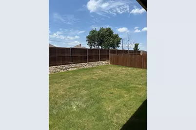 9620 Springmill, Fort Worth, TX 76036 - Photo 6