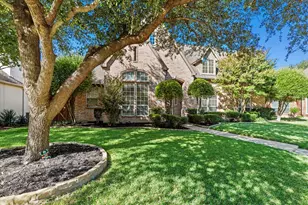 6825 Oak Park Ln, Plano, TX 75023 - Photo 2