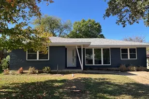 741 NW 14th St, Grand Prairie, TX 75050 - Photo 1