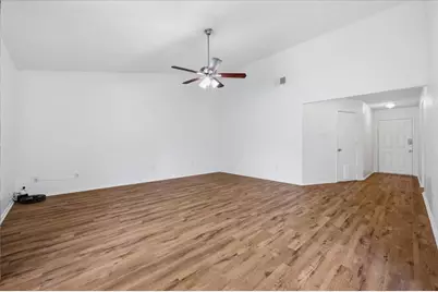 829 W Crossland Boulevard, Grand Prairie, TX 75052 - Photo 8