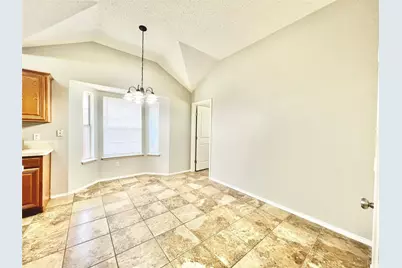 2210 Green Mere Drive, Arlington, TX 76001 - Photo 6