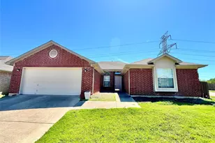 2210 Green Mere Dr, Arlington, TX 76001 - Photo 1