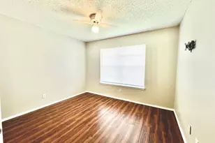 2210 Green Mere Dr, Arlington, TX 76001 - Photo 14