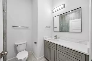 2010 Commerce St, Dallas, TX 75201 - Photo 8