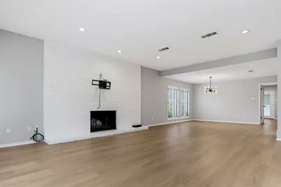 54 Legend Road, Benbrook, TX 76132 - Photo 6