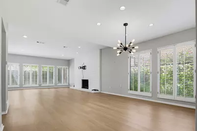 54 Legend Road, Benbrook, TX 76132 - Photo 12