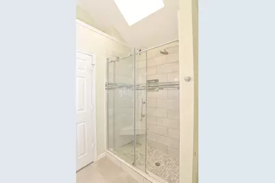 923 Kathryn Drive, Lewisville, TX 75067 - Photo 18