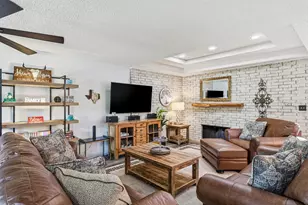 3640 Wessex Ct, Denton, TX 76210 - Photo 4