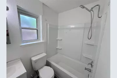 5408 Helmick Avenue, Fort Worth, TX 76107 - Photo 8