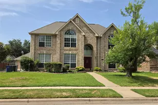 2720 Springhill Dr, Grapevine, TX 76051 - Photo 2