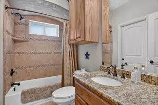 3545 Abes Landing Dr, Granbury, TX 76049 - Photo 28