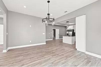 705 E Austin Street, Paris, TX 75460 - Photo 12