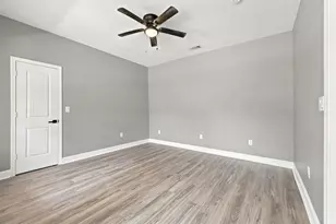 705 E Austin St, Paris, TX 75460 - Photo 20