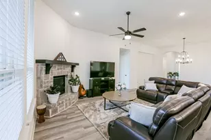 1807 Buckeye Ln, Mansfield, TX 76063 - Photo 18