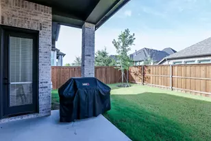 1807 Buckeye Ln, Mansfield, TX 76063 - Photo 32