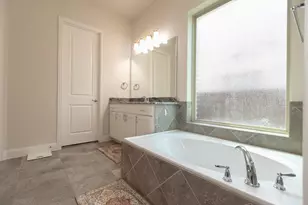 4637 Seabiscuit St, Carrollton, TX 75010 - Photo 12