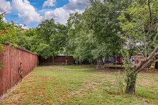 1202 NW 4th Ave, Mineral Wells, TX 76067 - Photo 32