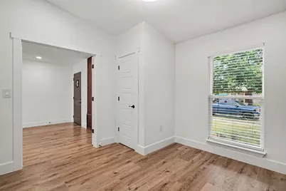 2117 Montana Trail, Grand Prairie, TX 75052 - Photo 6