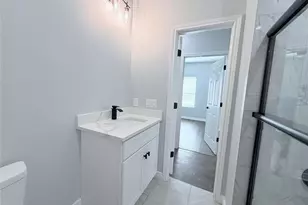 449 Cypress St, Pittsburg, TX 75686 - Photo 14