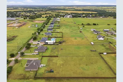 265 County Road 1105, Rio Vista, TX 76093 - Photo 36