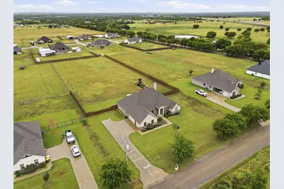 265 County Road 1105, Rio Vista, TX 76093 - Photo 34