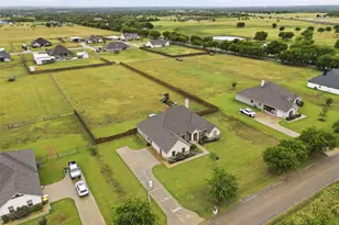 265 County Rd 1105, Rio Vista, TX 76093 - Photo 34