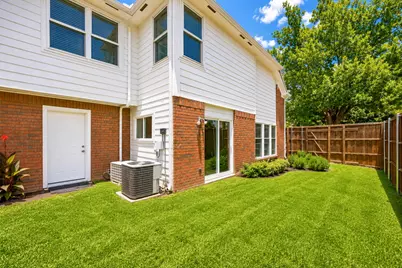 4201 Phoenix, Carrollton, TX 75010 - Photo 4