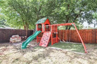 6921 Windy Hill Road, Forest Hill, TX 76140 - Photo 10
